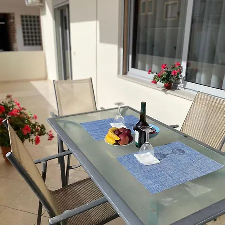 Albania Dream Holidays Daire Saranda